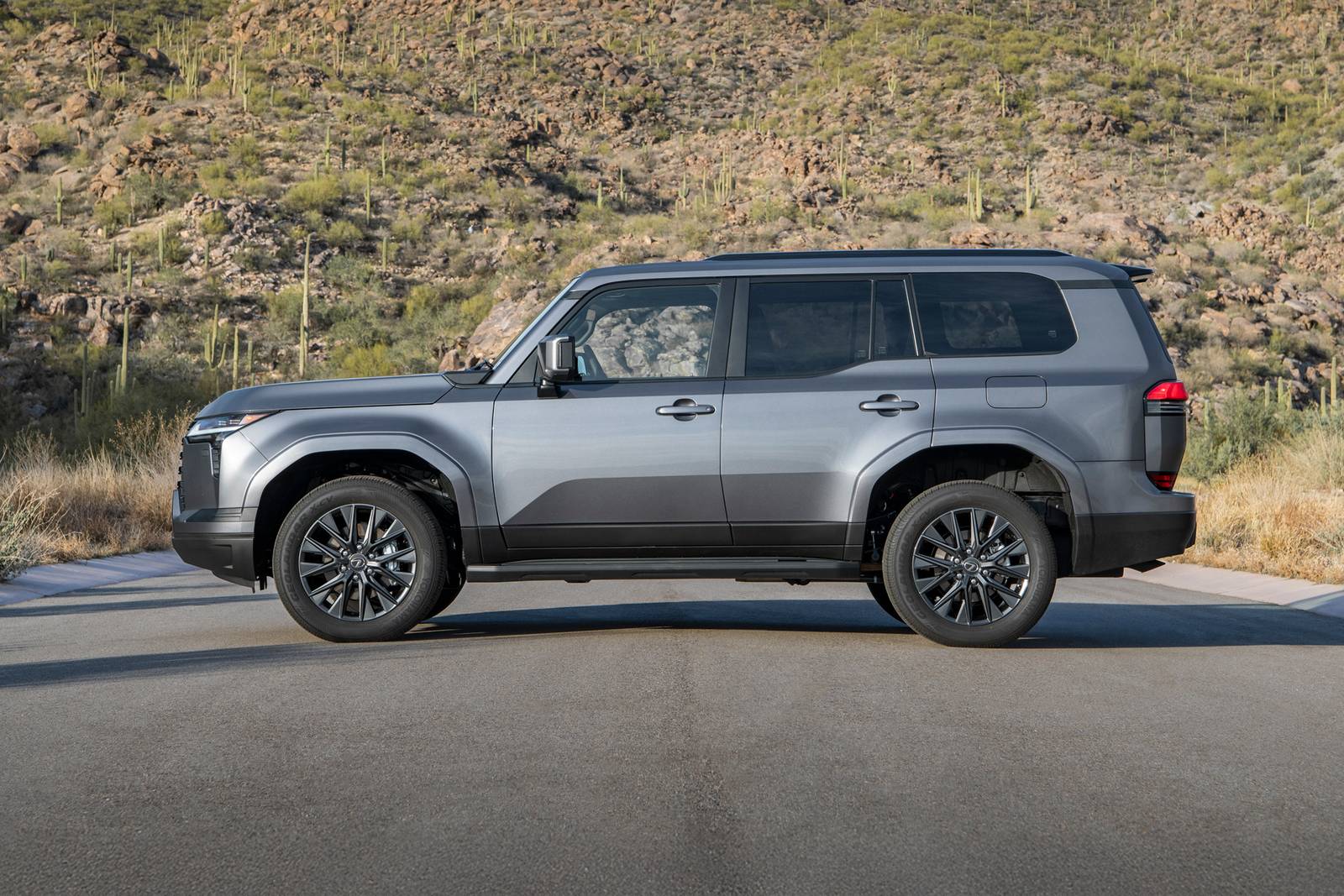 2025 Lexus Gx exterior S