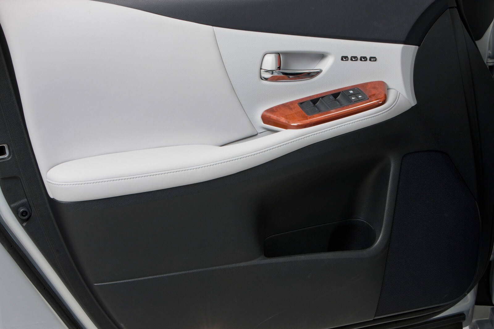 2010 Lexus HS 250h interior DETAIL