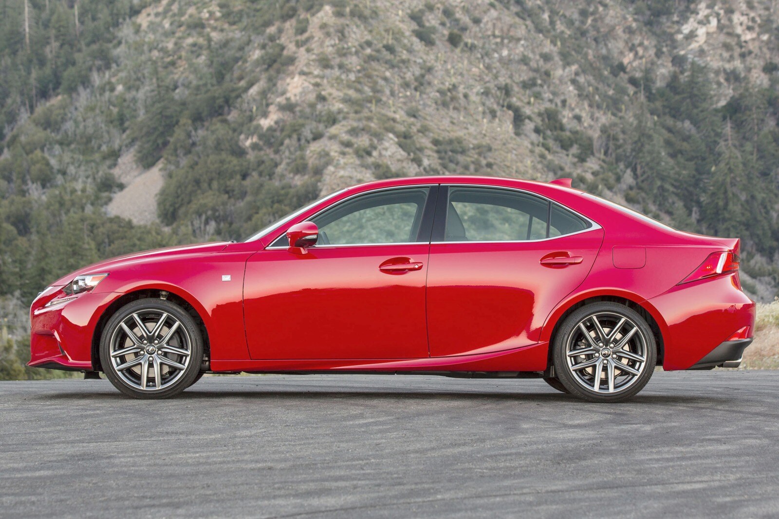 2016 Lexus IS 200t Sedan Exterior. F Sport Package Shown