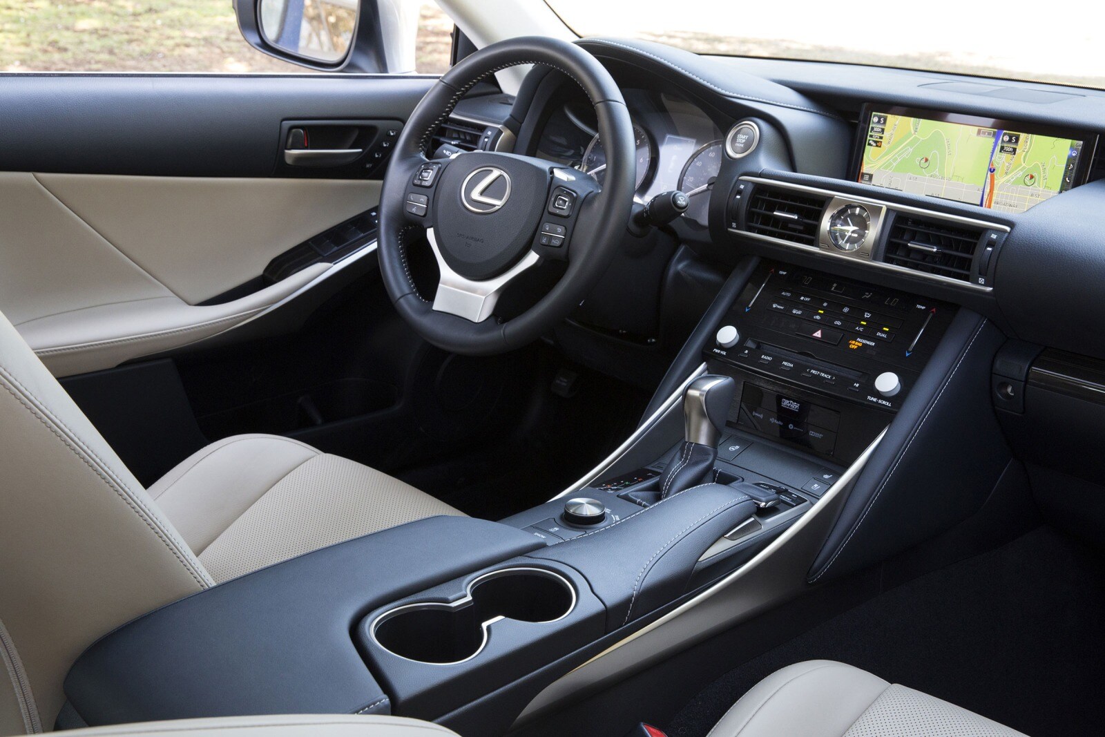 2017 Lexus Is interior I