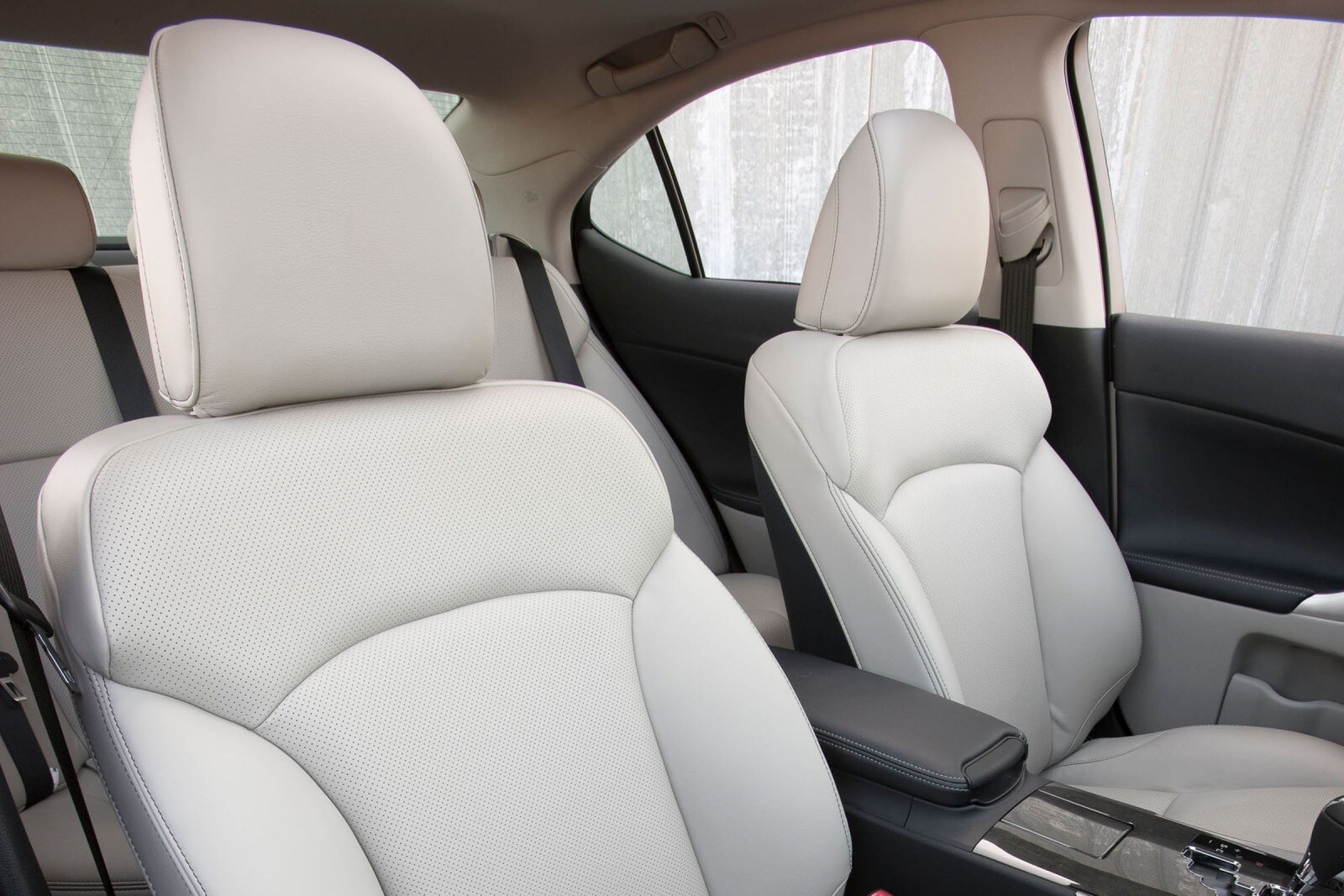 2013 Lexus Is interior I