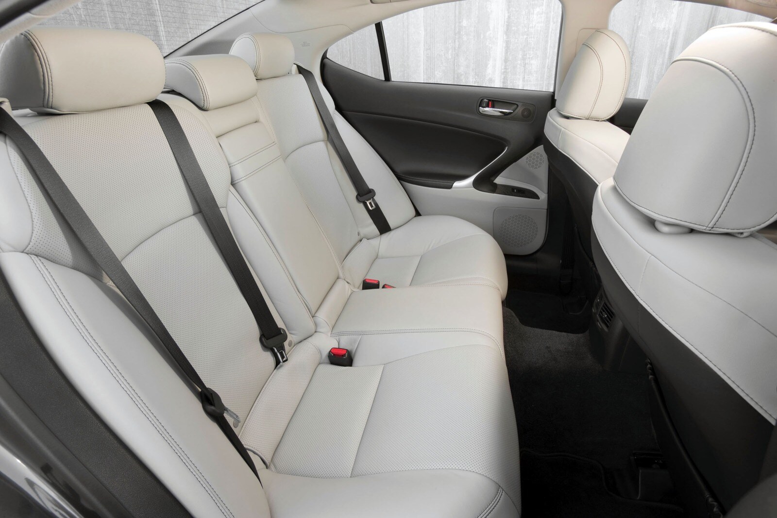 2013 Lexus Is interior RI