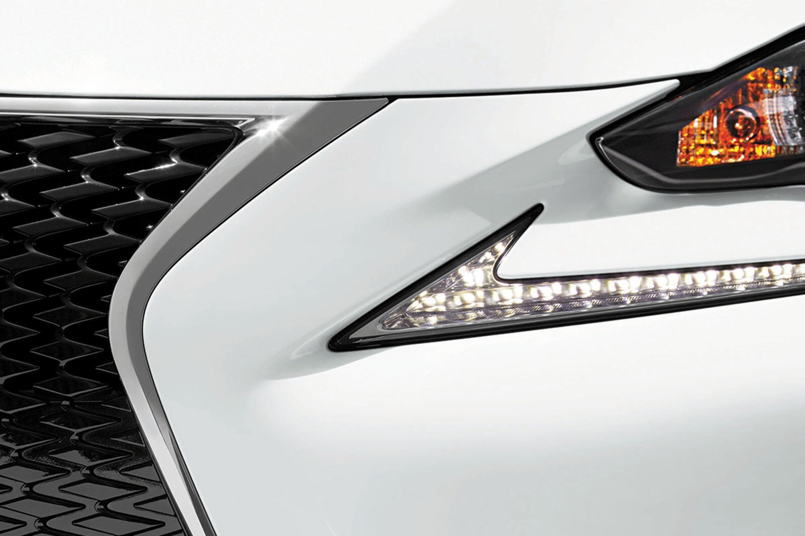 2015 Lexus IS 250 front safety EDETAIL