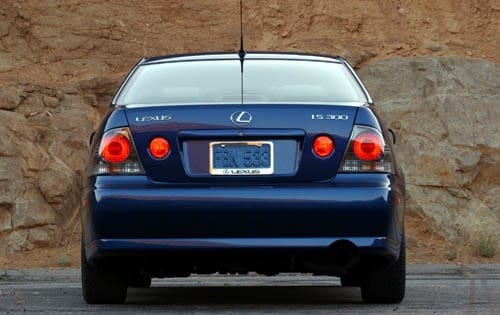 2003 Lexus IS 300 exterior F