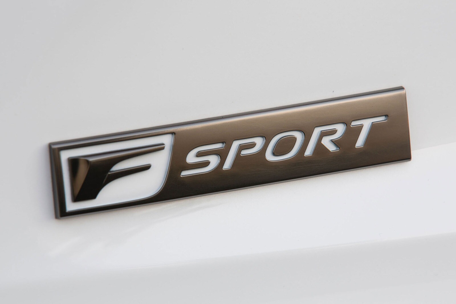 2016 Lexus IS 300 exterior RBDG