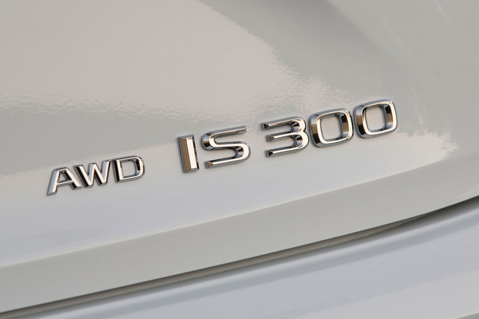 2016 Lexus IS 300 exterior RBDG