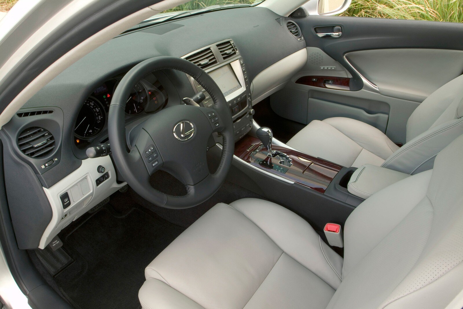 2007 Lexus IS 350 interior I