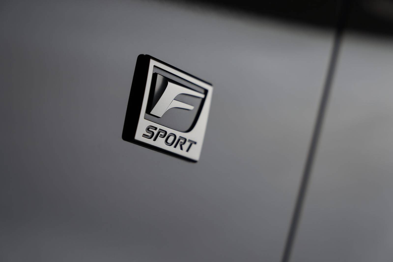 2022 Lexus Is exterior FBDG