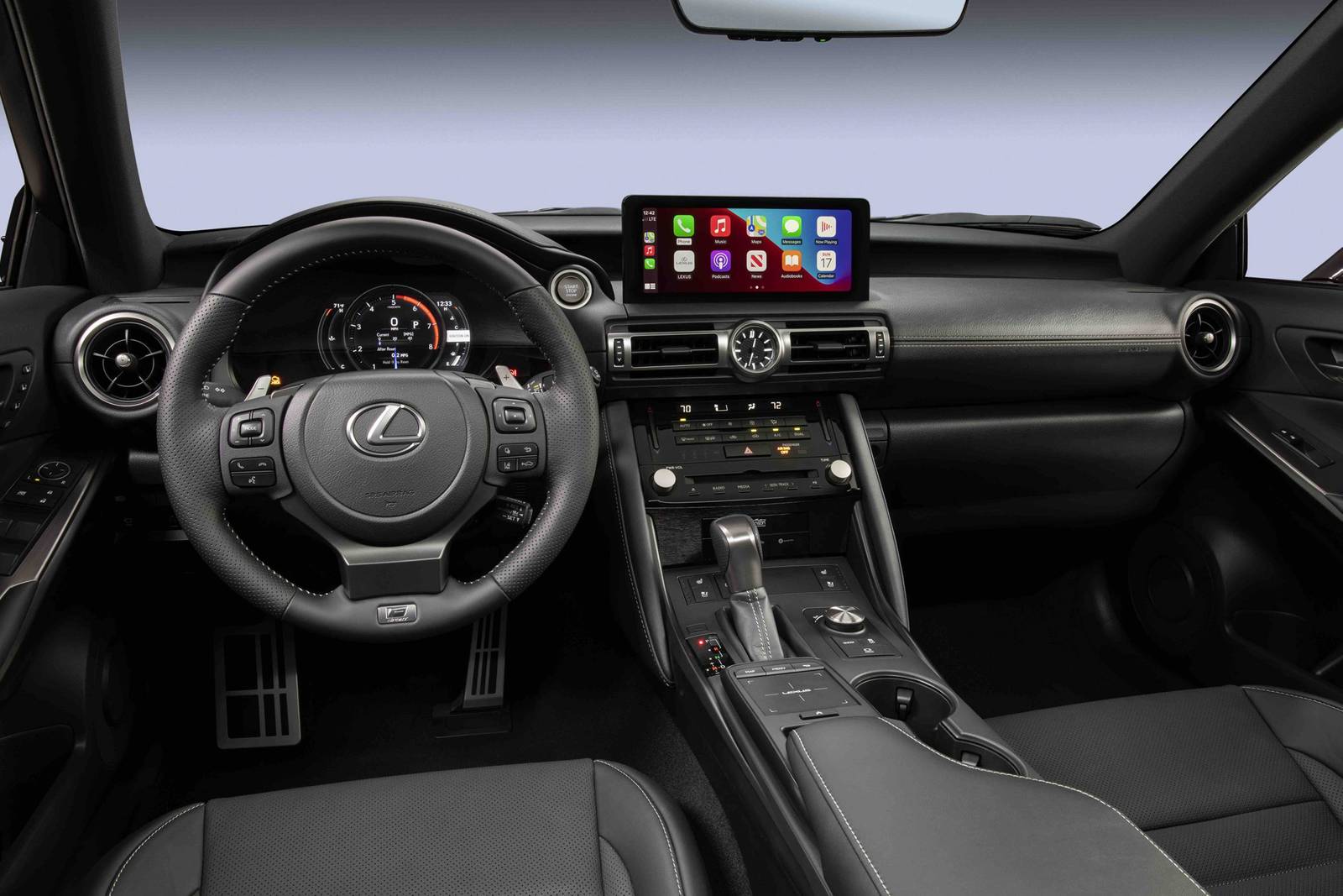 2022 Lexus Is interior D