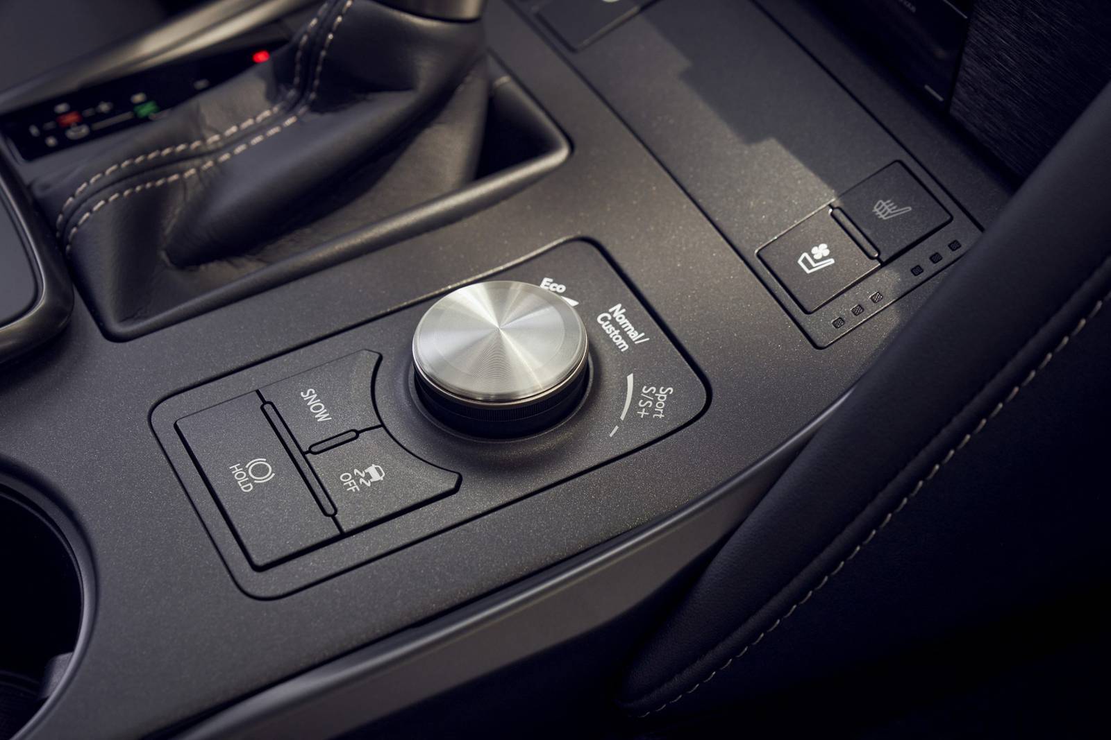 2024 Lexus IS interior AUXCTRL