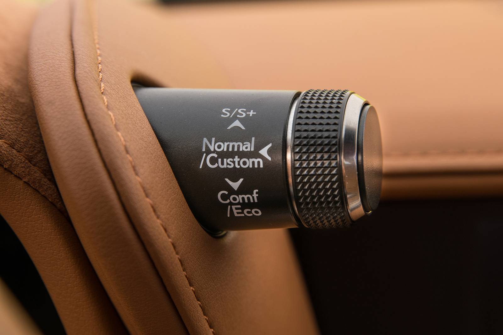 2018 Lexus LC 500h interior DETAIL