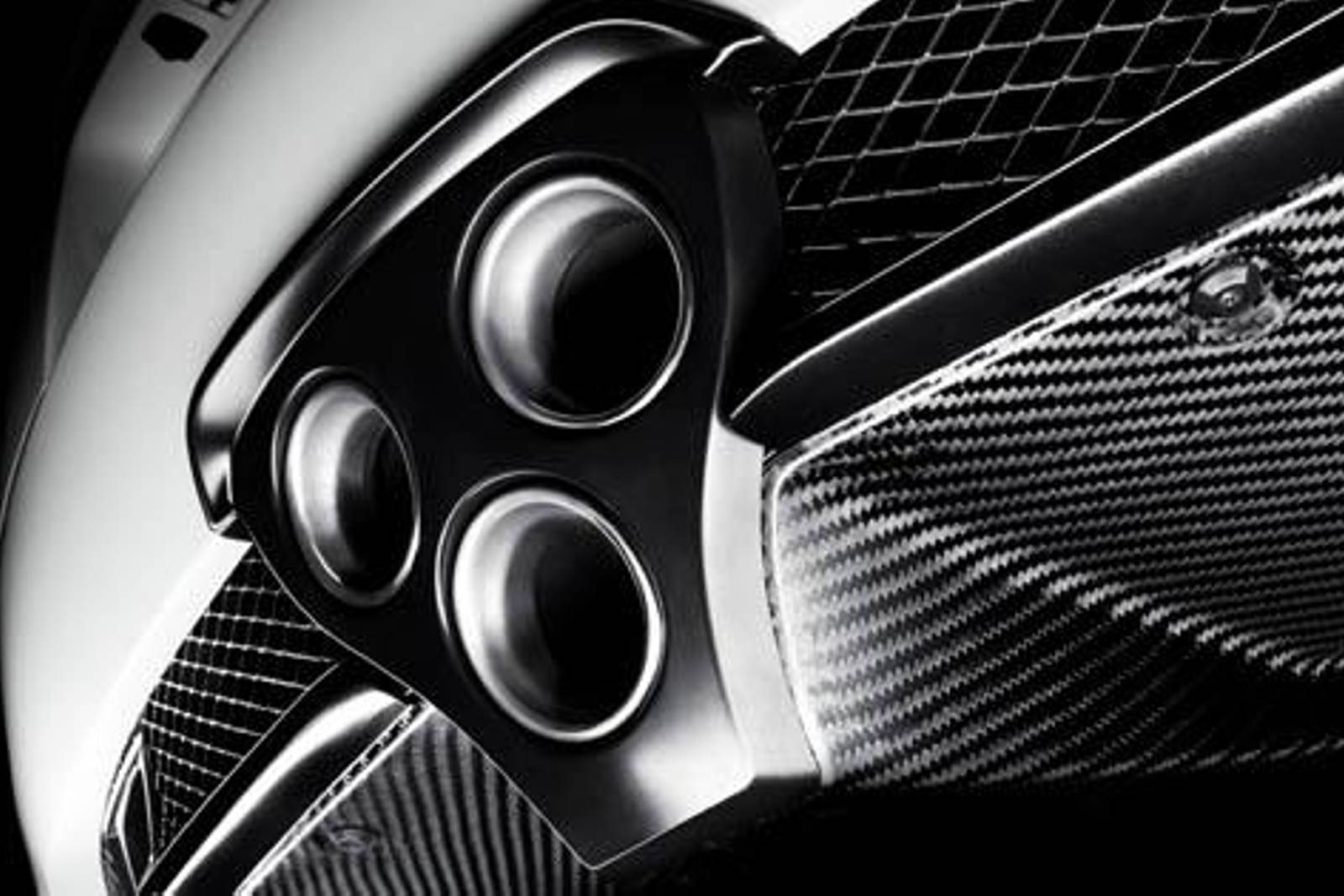 2012 Lexus LFA exterior EDETAIL