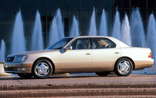2000 Lexus LS 400 4dr Sedan