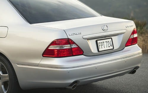 2004 Lexus LS 430 exterior EDETAIL