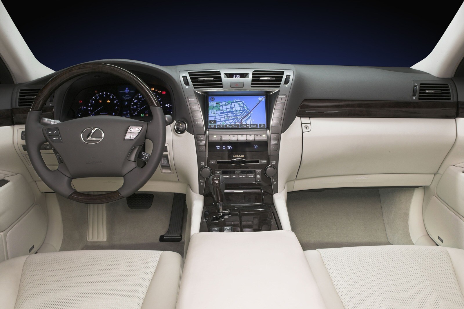 2007 Lexus LS 460 interior D