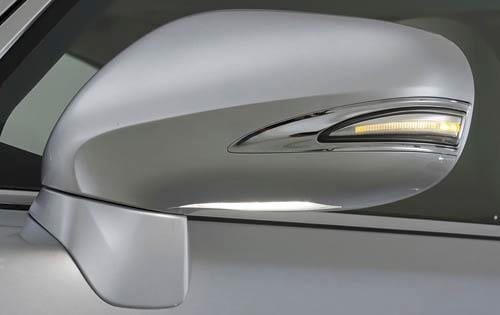 2010 Lexus LS 460 interior DETAIL