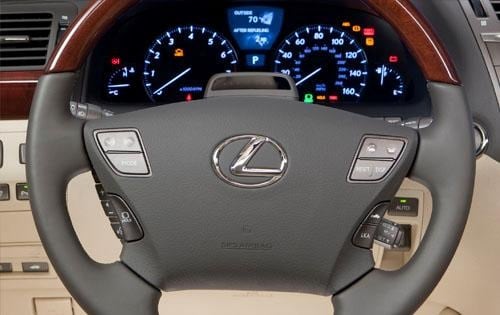 2012 Lexus LS 460 interior DETAIL