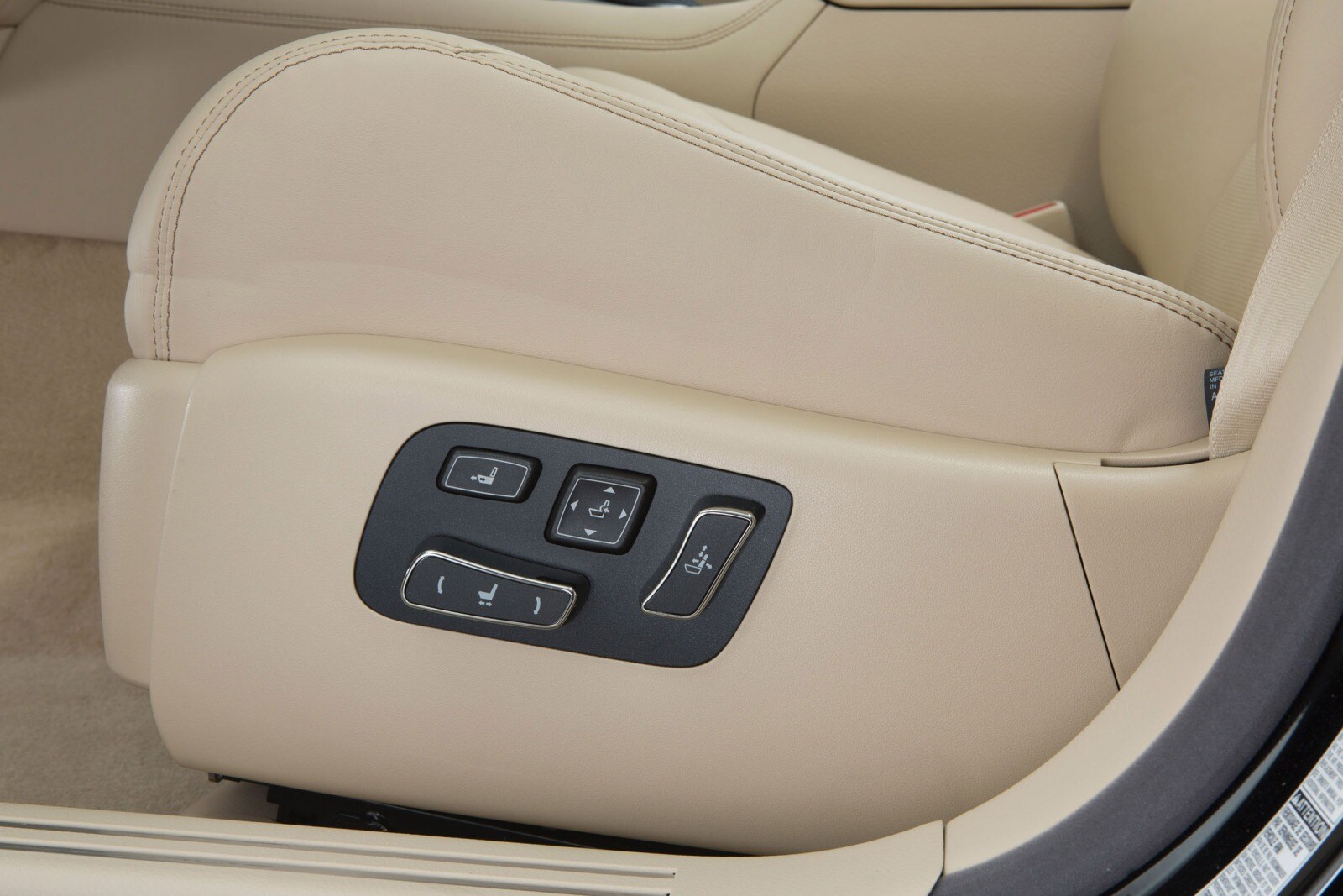 2013 Lexus LS 460 interior DETAIL