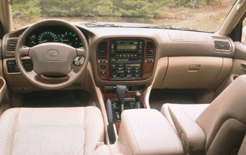 2000 Lexus LX 470 interior I