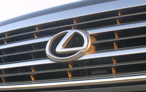 2003 Lexus LX 470 exterior FBDG