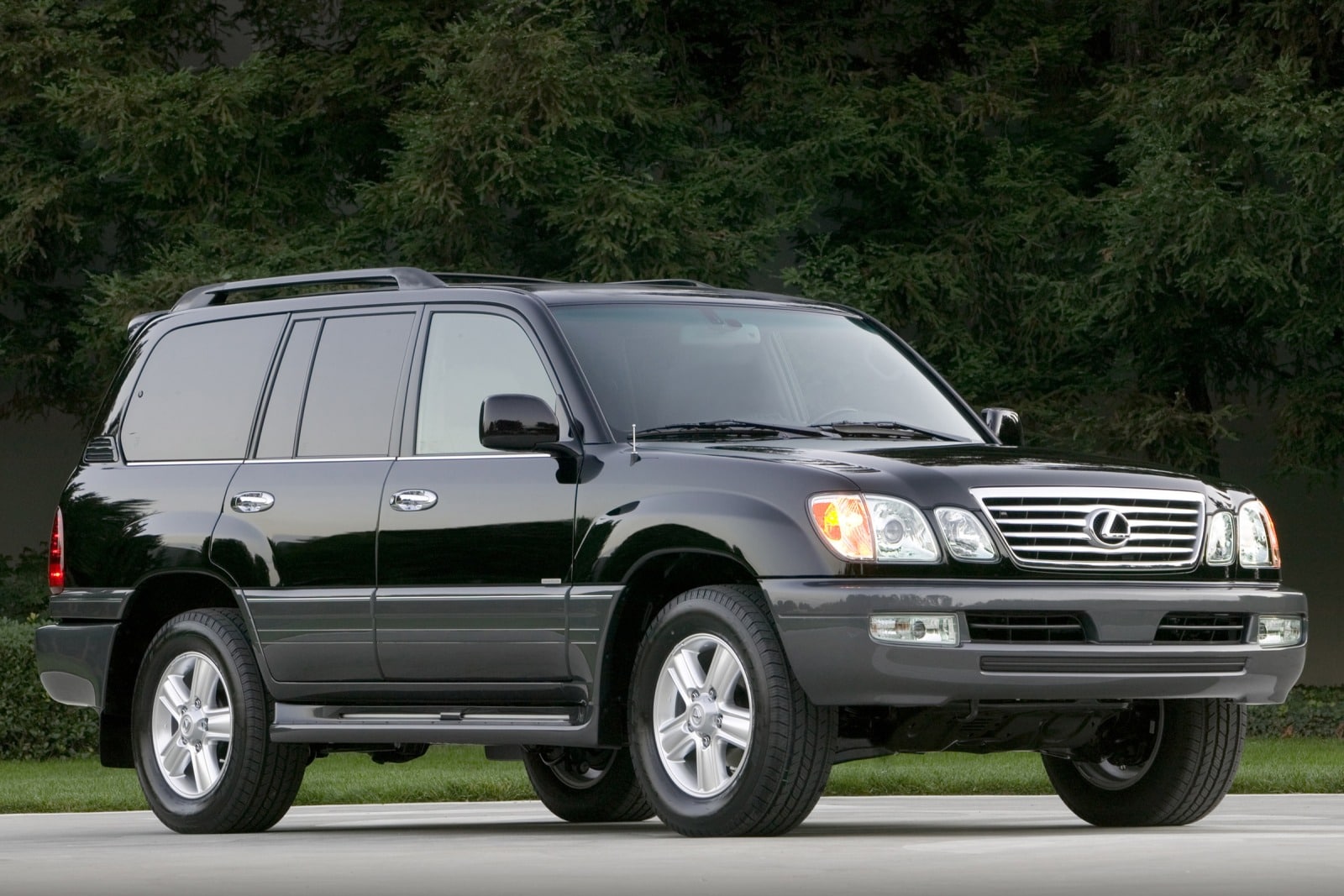 2007 Lexus LX 470 4dr SUV Exterior