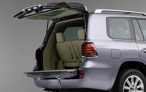 2010 Lexus LX 570 interior CARGO