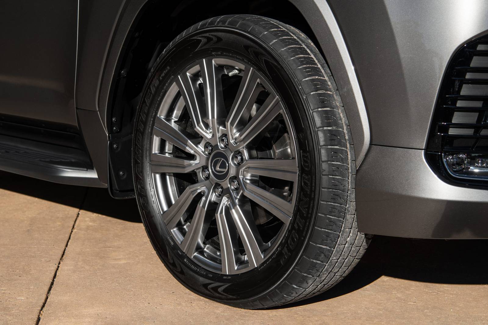 2024 Lexus LX — OEM photo 2