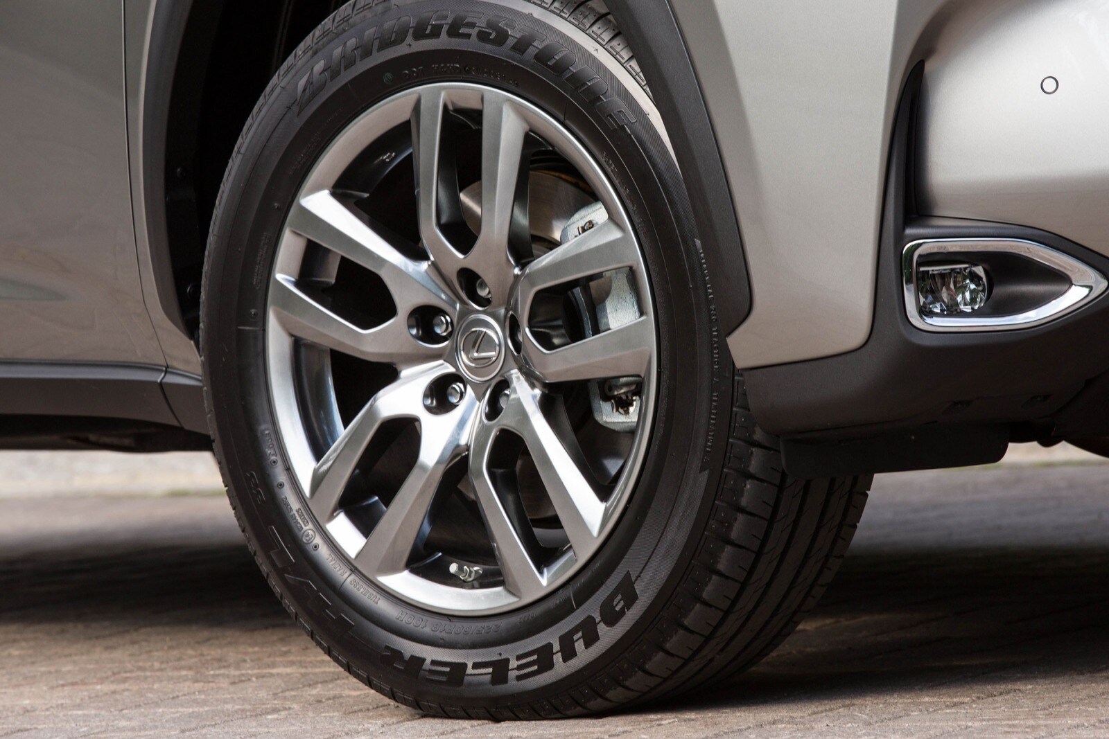 2016 Lexus Nx exterior W