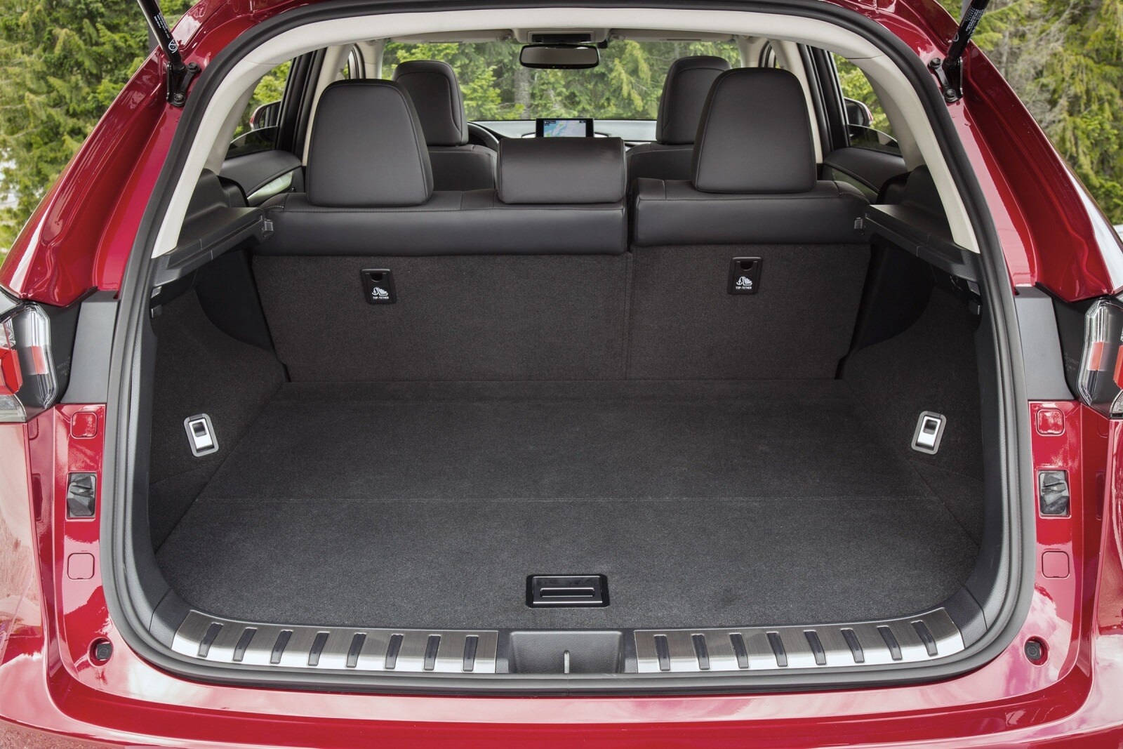 2015 Lexus NX 200t front safety CARGO