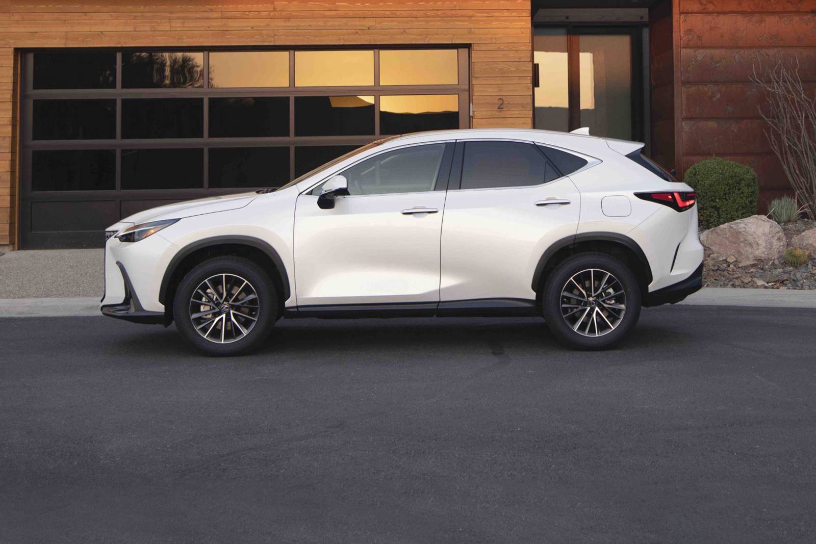 2024 Lexus Nx exterior S