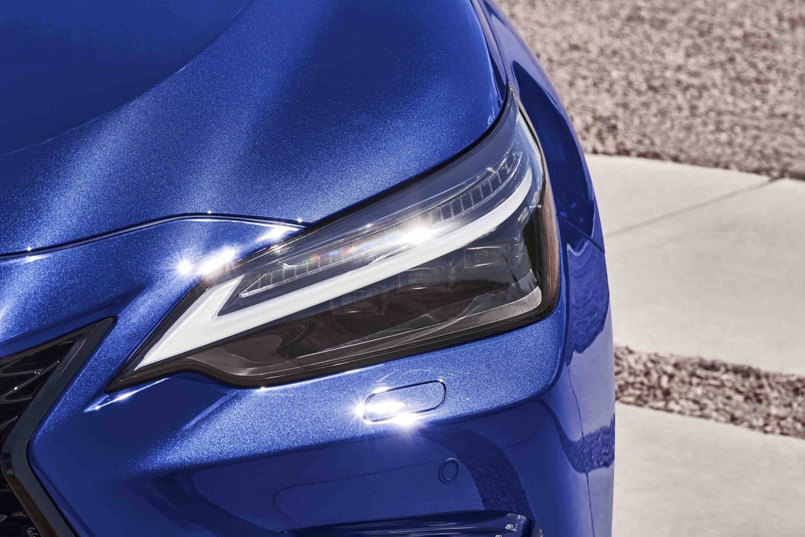 2025 Lexus Nx exterior EDETAIL