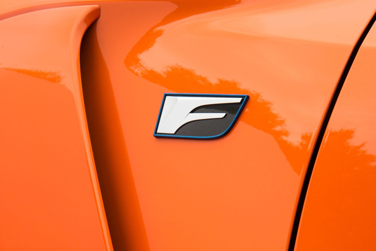 2016 Lexus RC F exterior FBDG