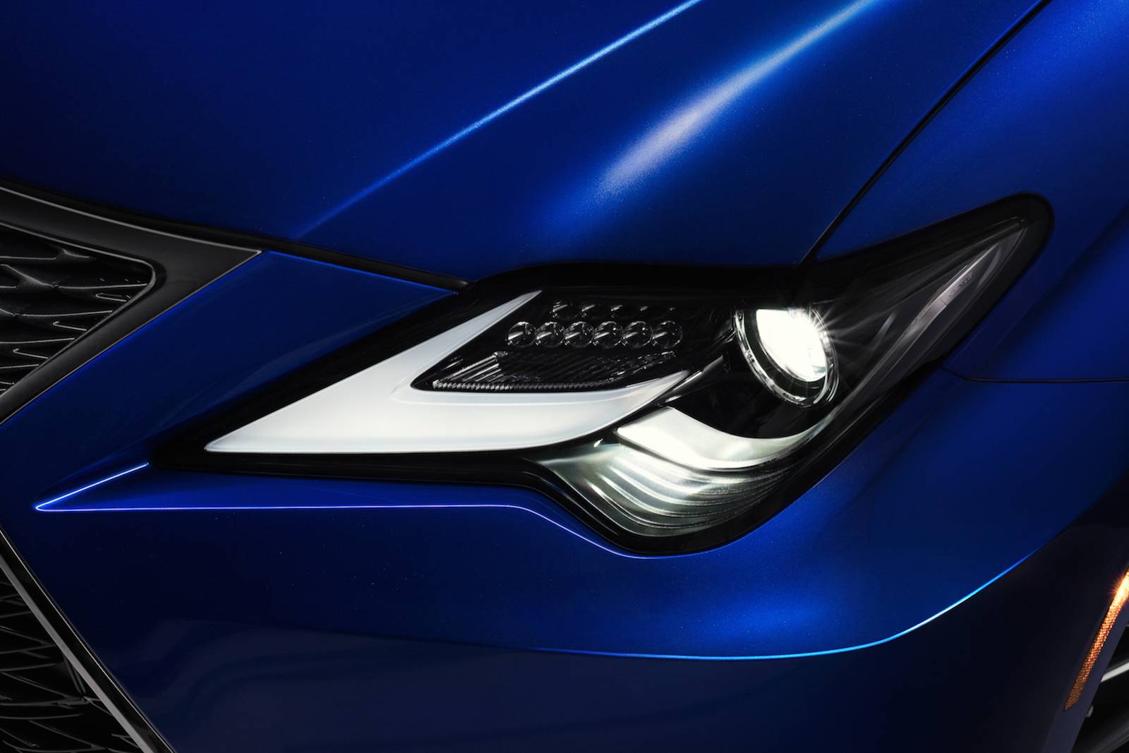 2021 Lexus RC F exterior EDETAIL