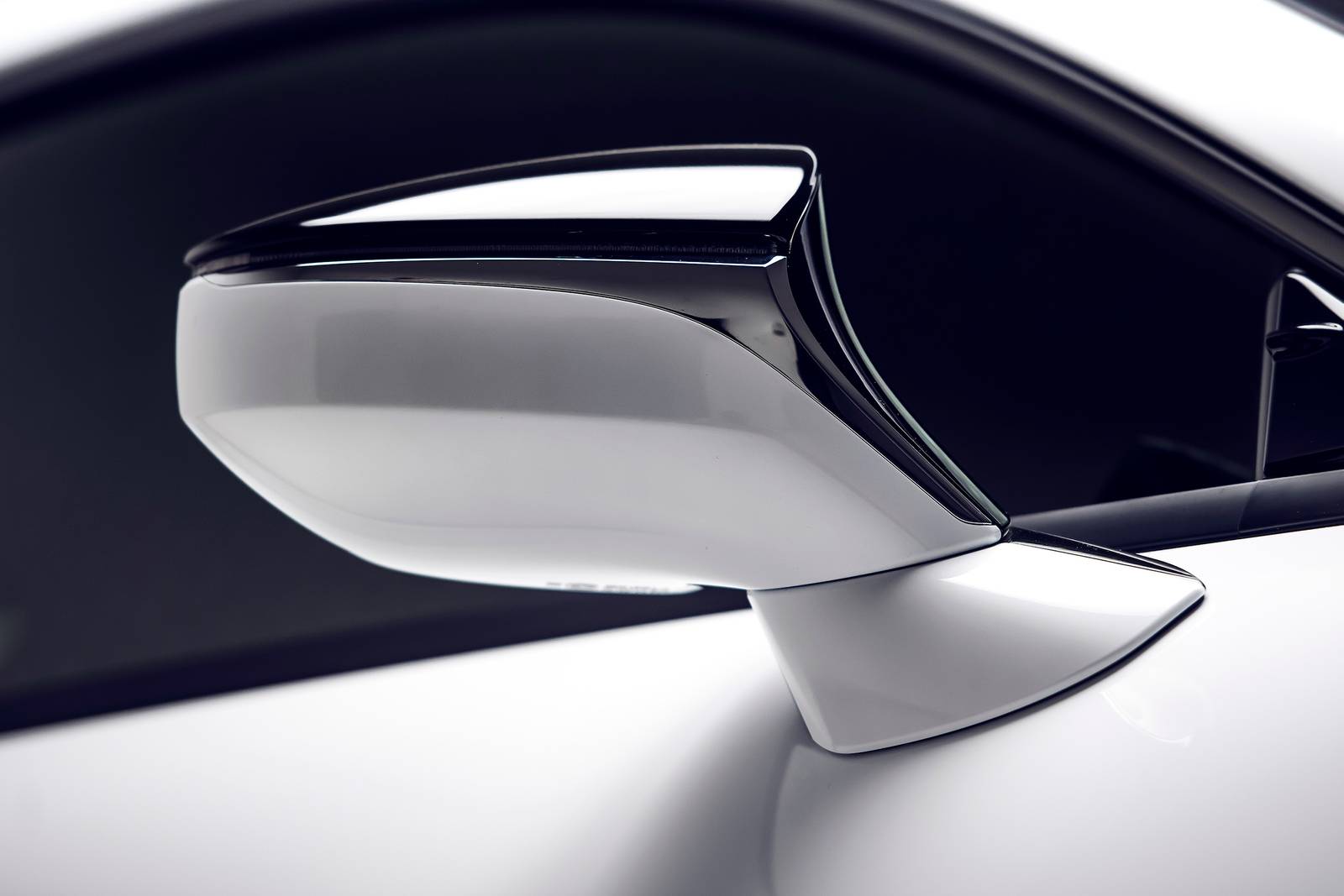 2021 Lexus RC F exterior EDETAIL