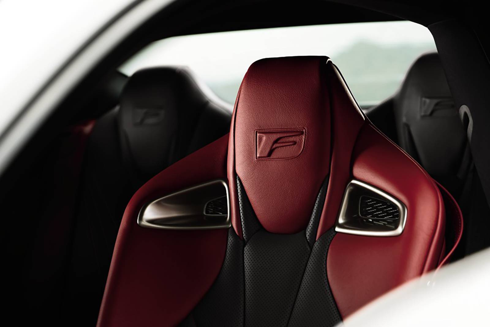 2024 Lexus RC interior DETAIL
