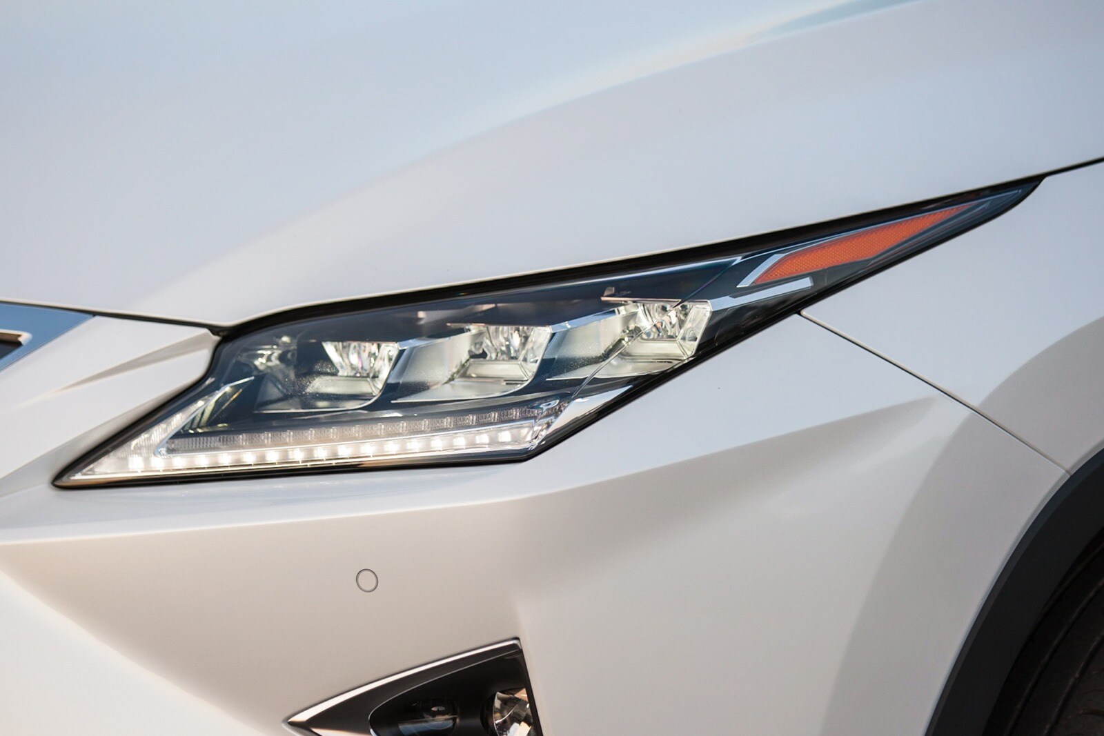 2016 Lexus Rx exterior EDETAIL
