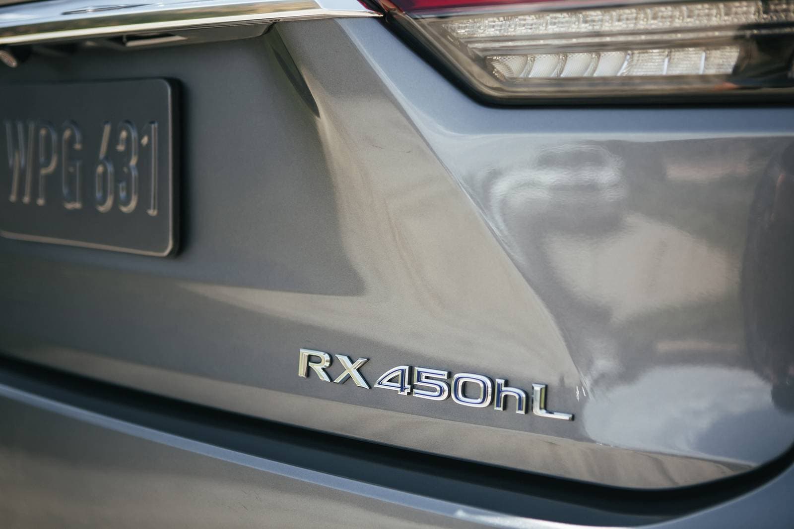 2020 Lexus Rx exterior RBDG