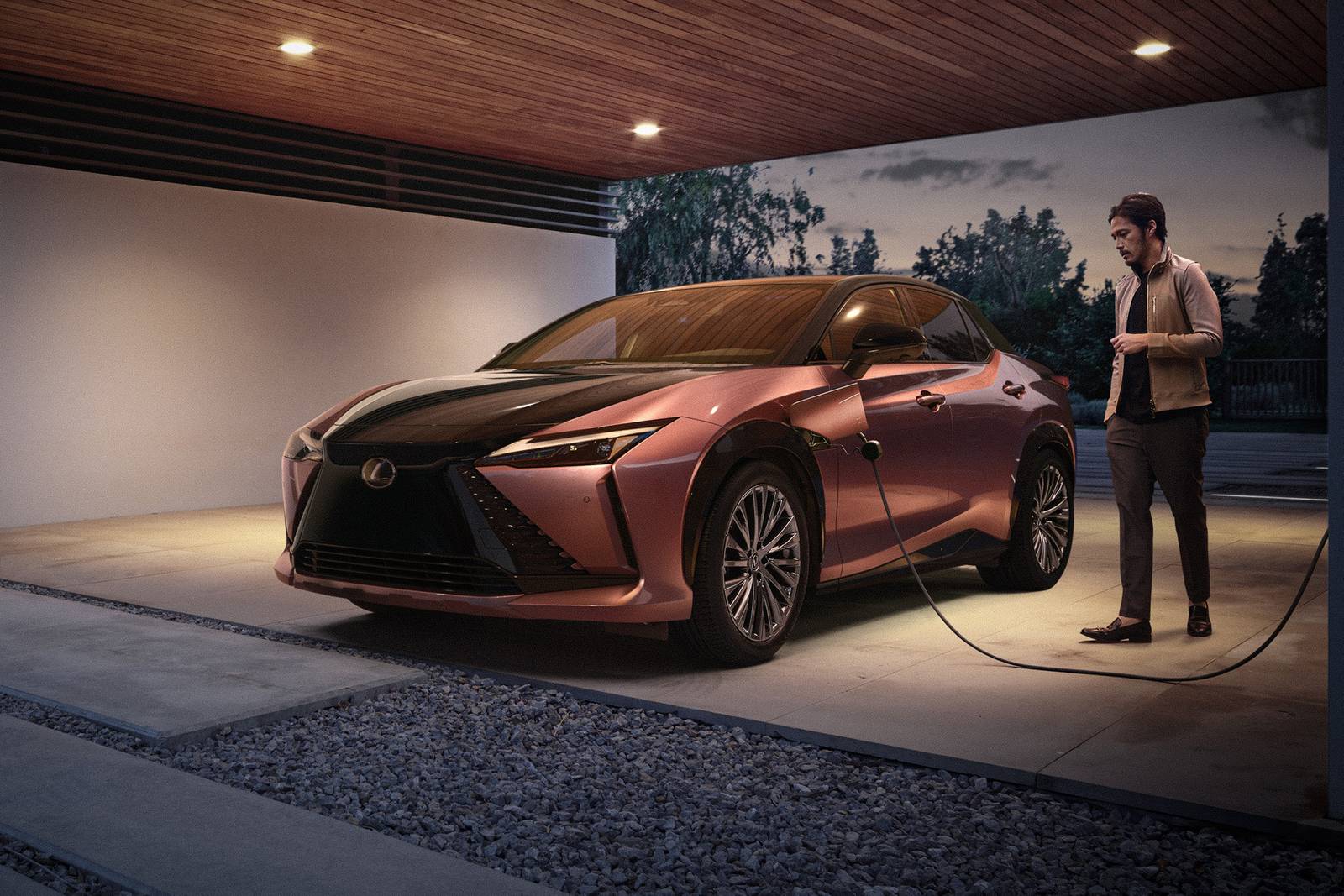 2024 Lexus Rz exterior LIFE1