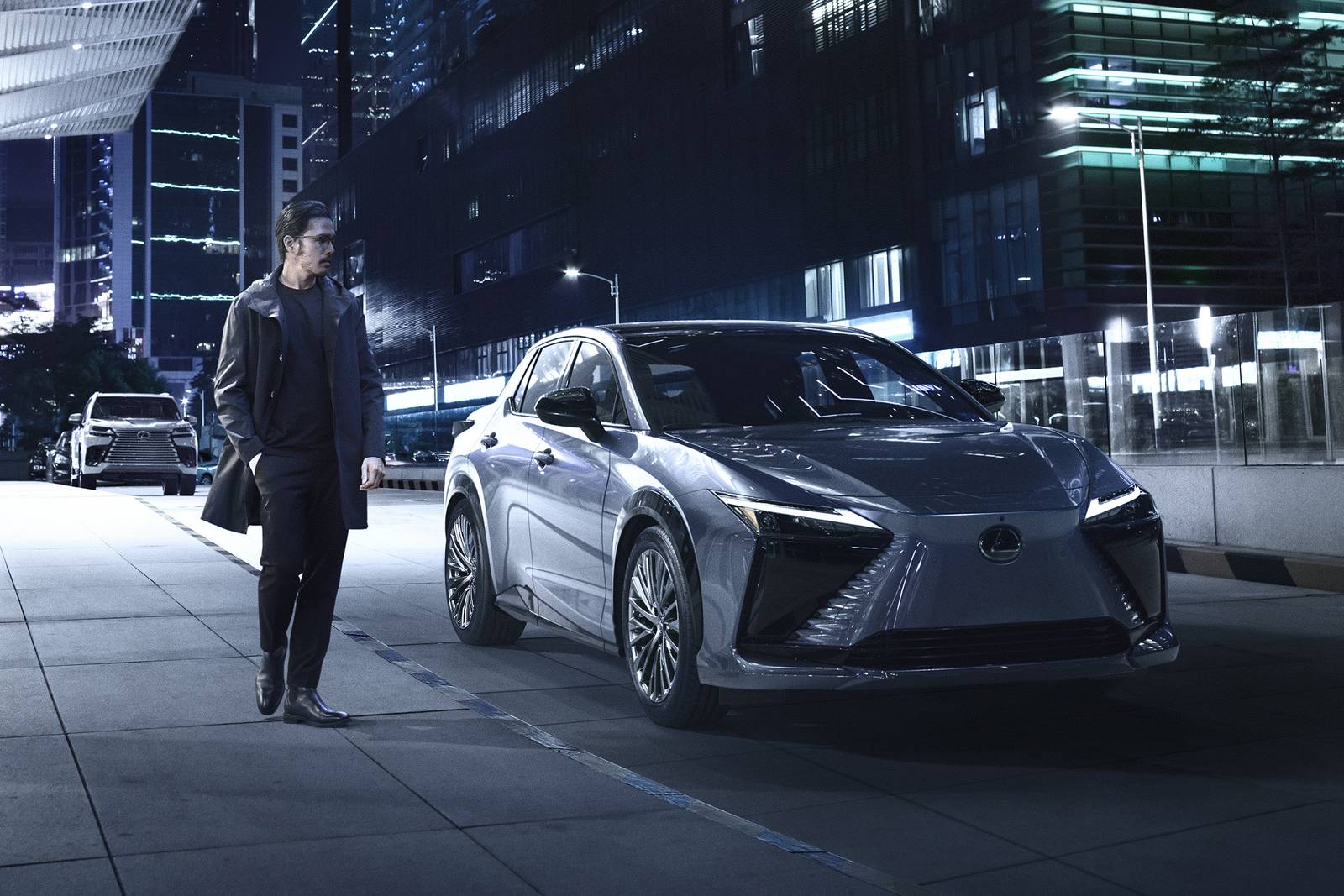 2025 Lexus Rz exterior LIFE1