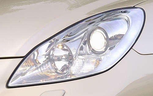 2006 Lexus SC 430 Headlamp Detail