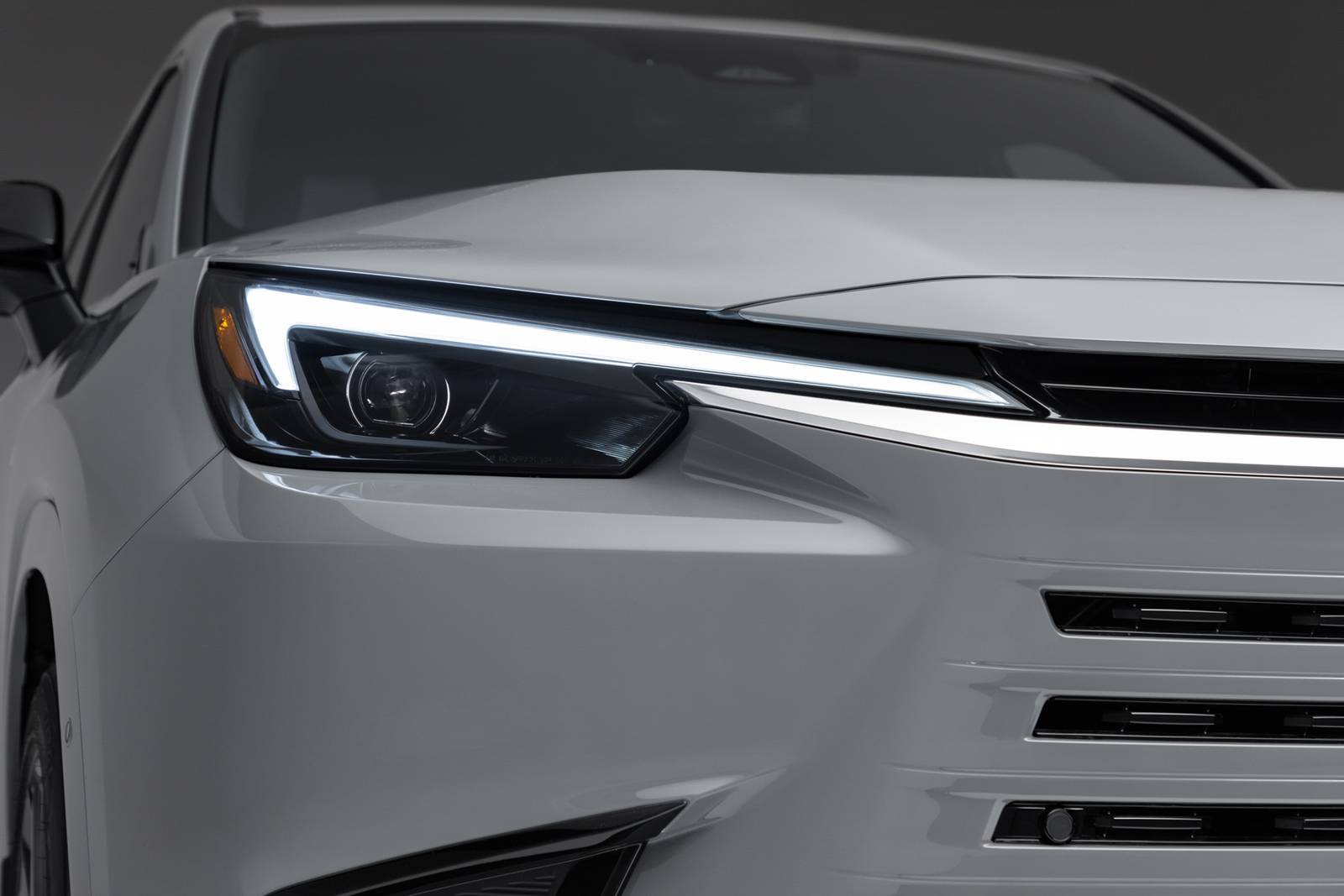 2024 Lexus Tx exterior EDETAIL