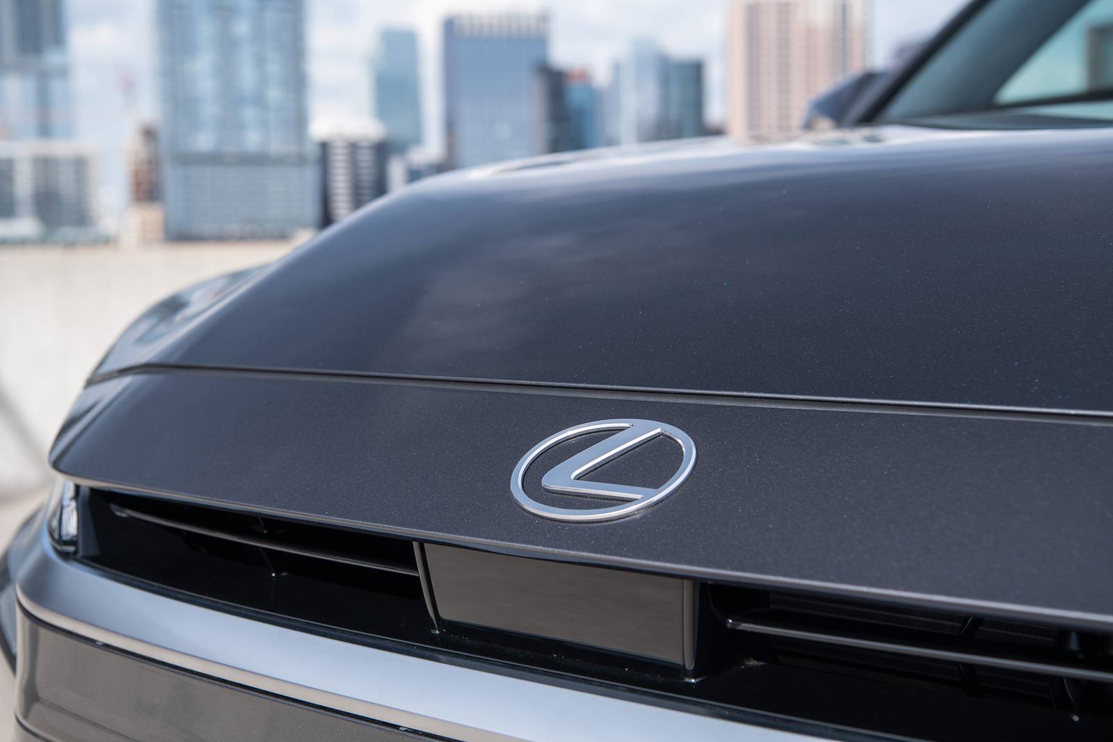 2025 Lexus Tx exterior FBDG