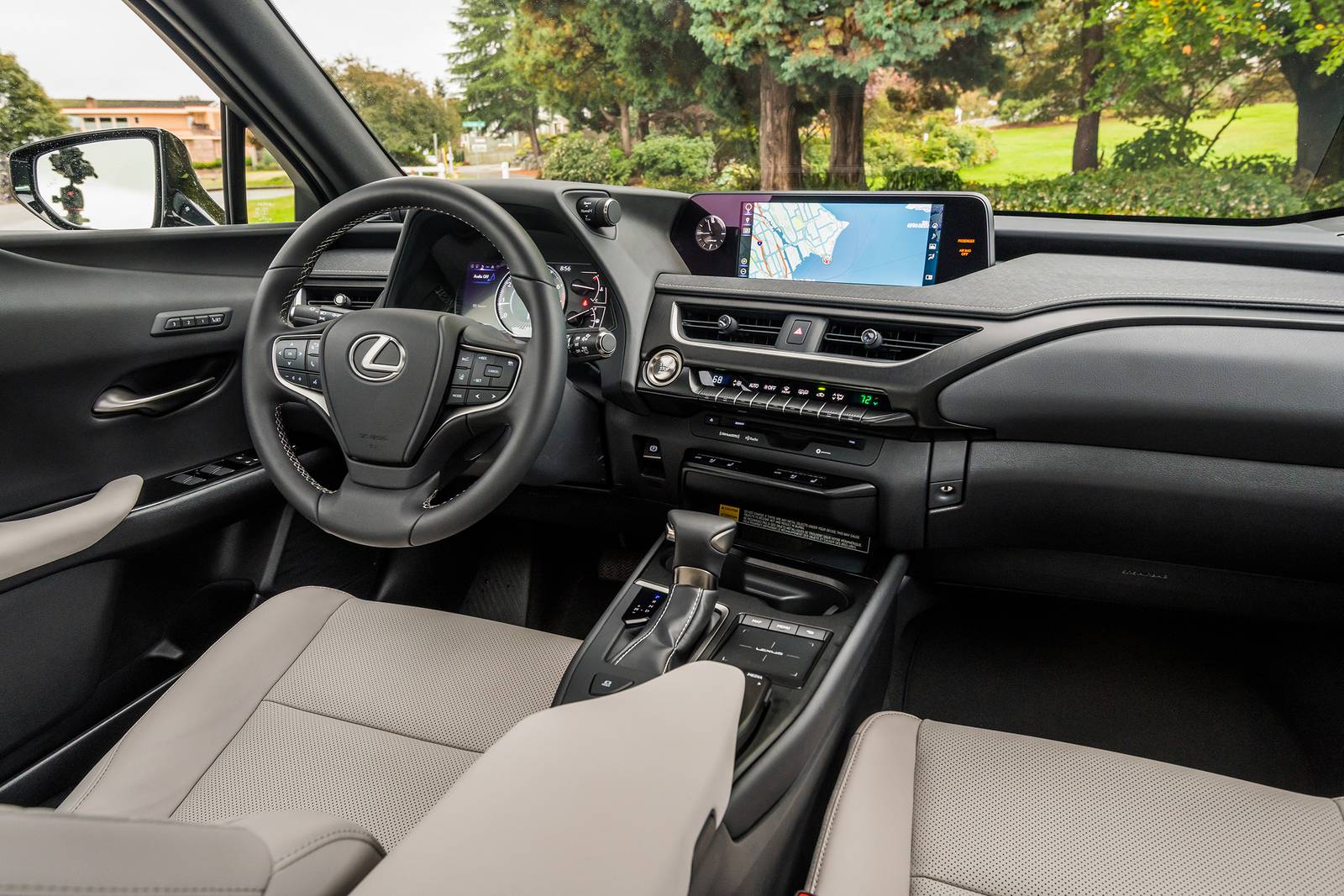 2019 Lexus UX front safety D