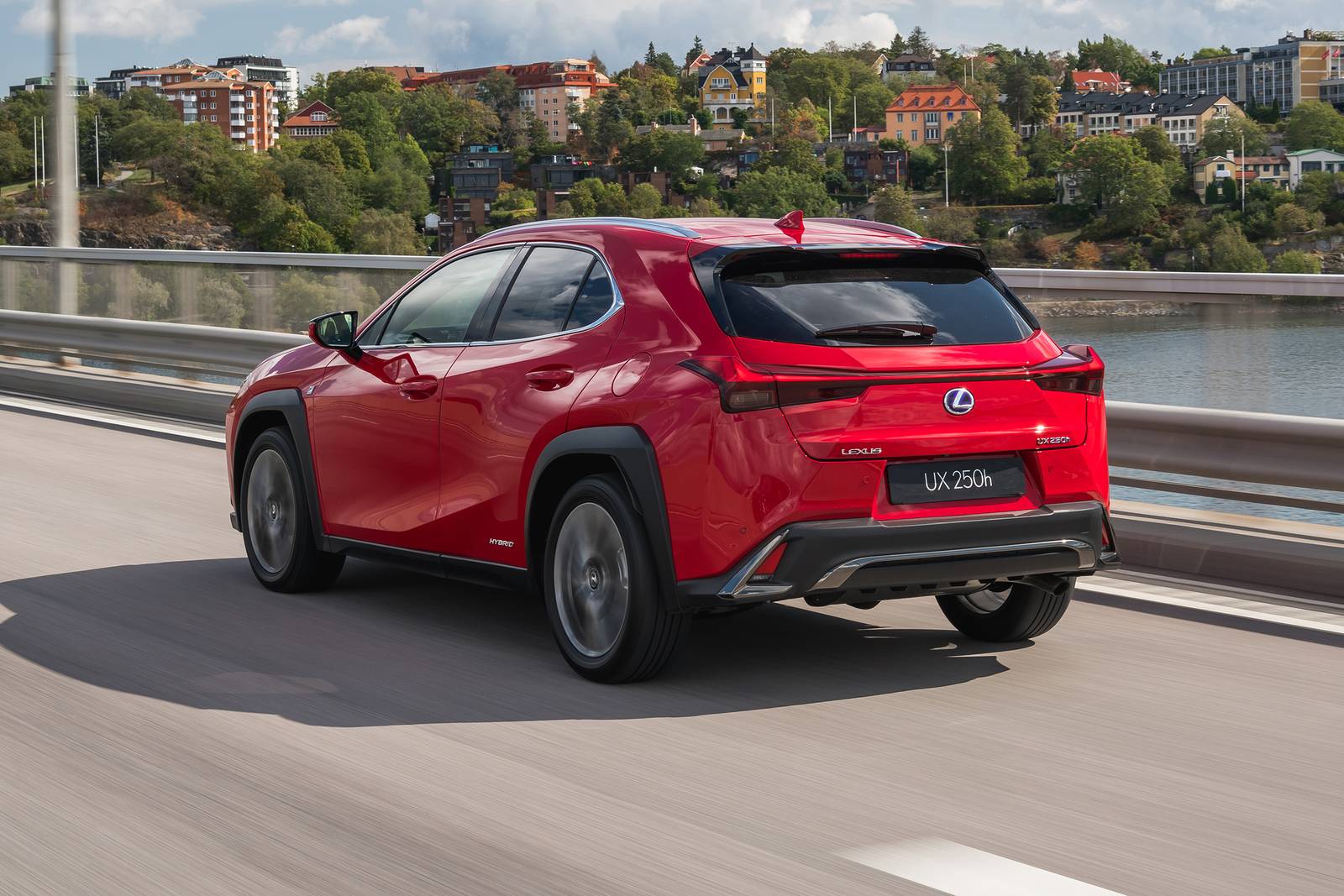 2019 Lexus Ux exterior F