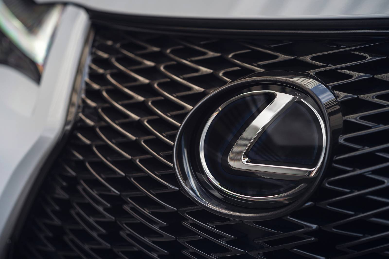 2025 Lexus UX front safety FBDG