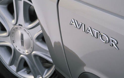 2003 Lincoln Aviator exterior FBDG