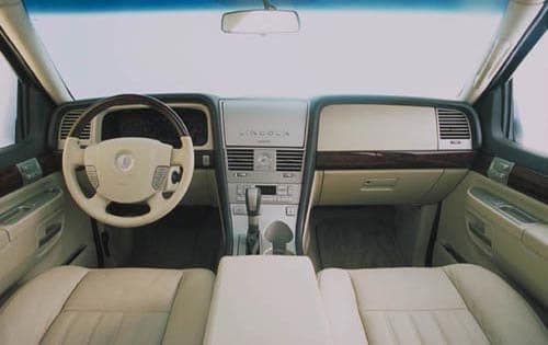 2003 Lincoln Aviator interior I
