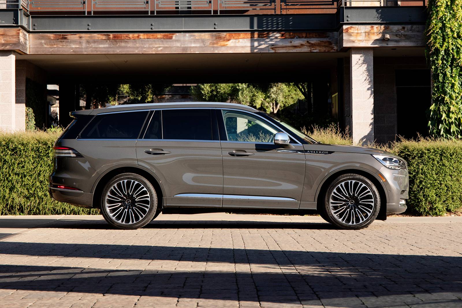 2020 Lincoln Aviator exterior S