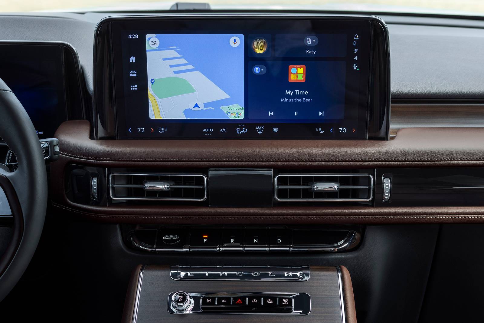 2025 Lincoln Aviator interior CC