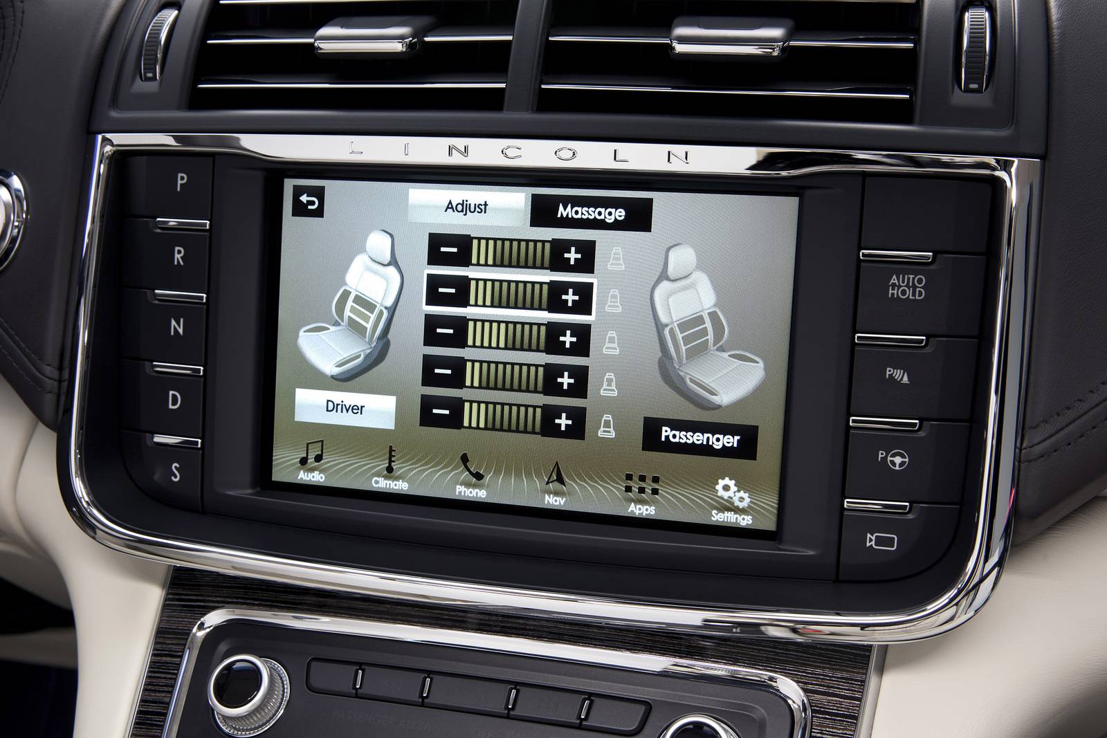 2018 Lincoln Continental interior CC